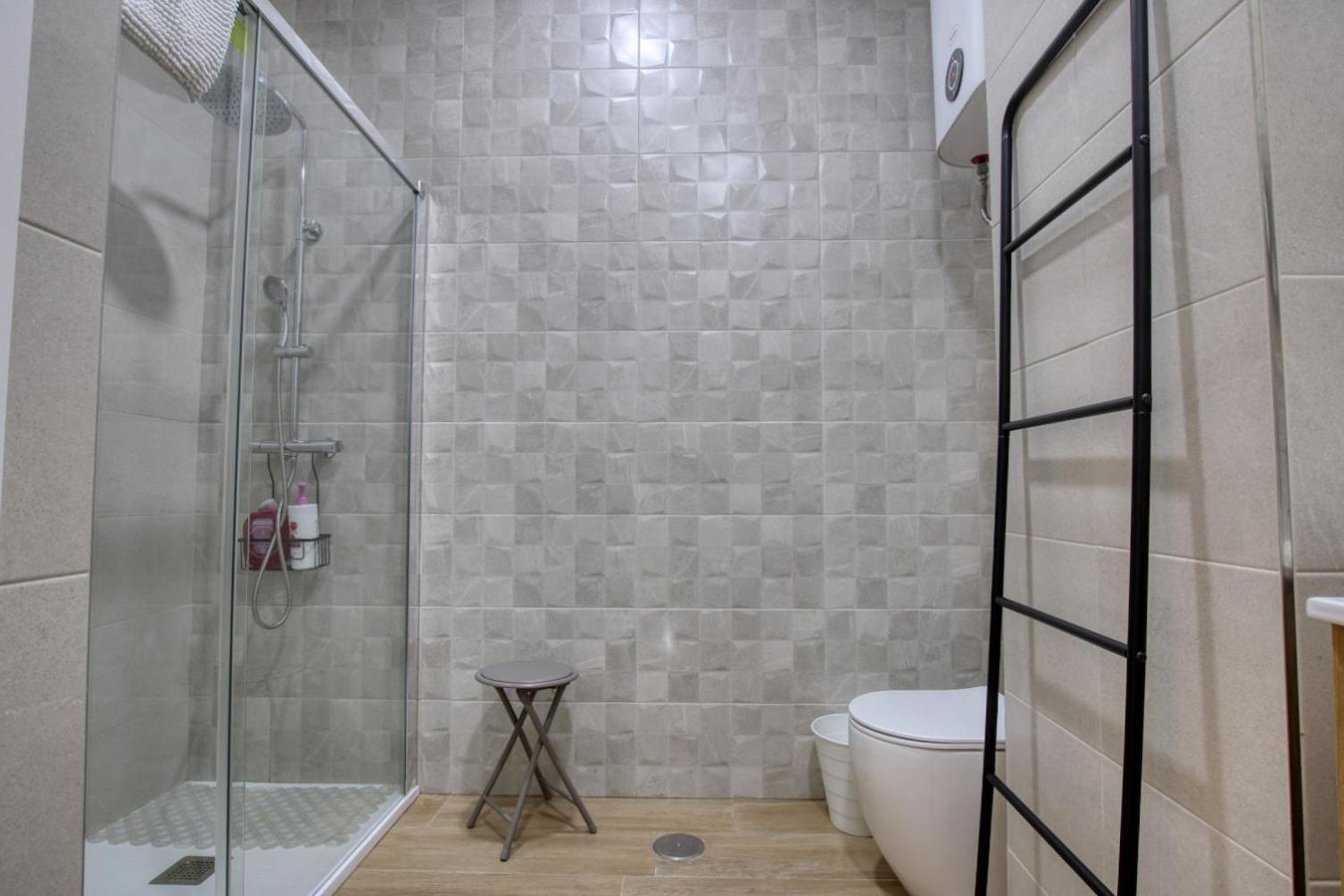 Apartamento Lokys Centro Ciudad, Parking Privado Gratuito Murcia Kültér fotó